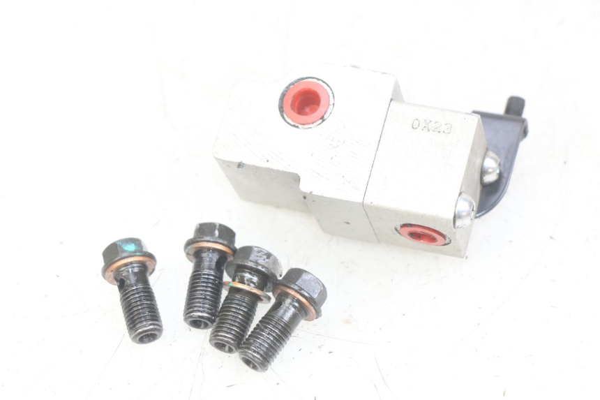 photo de REMMENVERDELER PEUGEOT TWEET 125 (2018 - 2021) - Andere kijkhoek