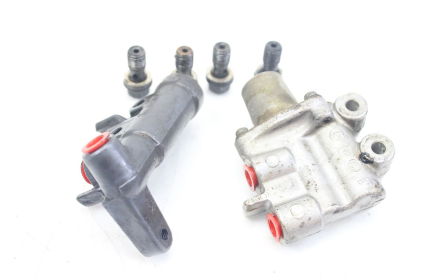 photo de REMMENVERDELER HONDA VFR FI RC46 800 (1998 - 2001) - Detail van het onderdeel
