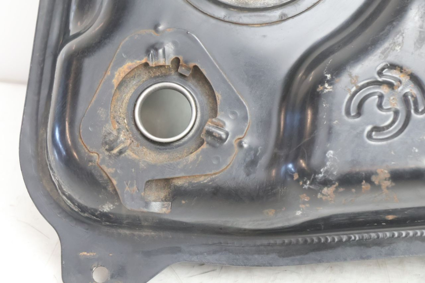 photo de BRANDSTOFTANK KYMCO AGILITY CITY 16P 125 (2015 - 2024) - Detail van het onderdeel
