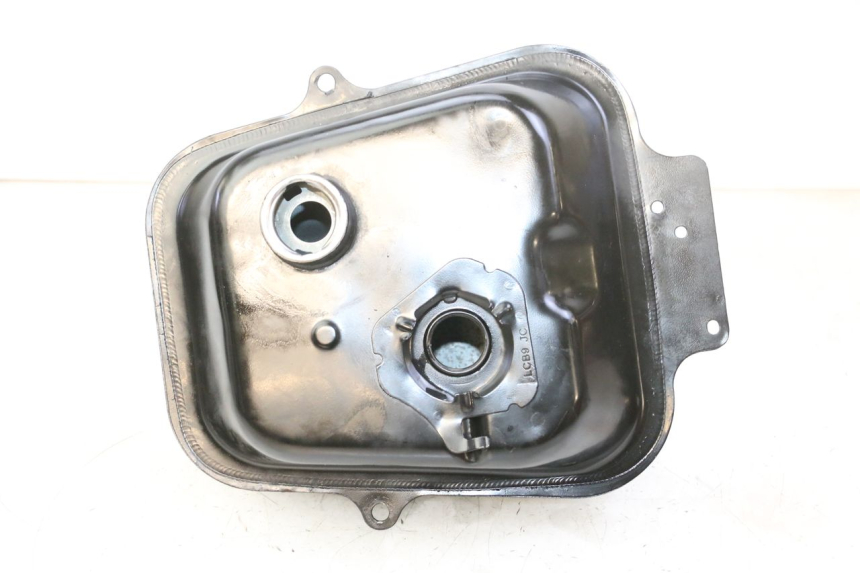 photo de BRANDSTOFTANK KYMCO AGILITY NAKED RENOUVO 2T 50 (2011 - 2018) - Hoofdaanzicht