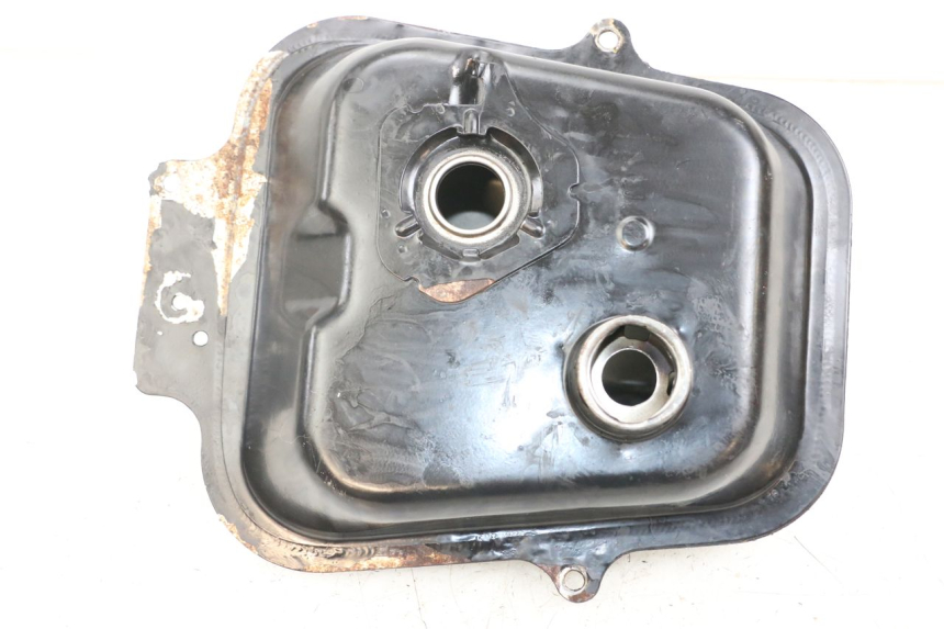 photo de BRANDSTOFTANK KYMCO AGILITY RS 4T 50 (2009 - 2013) - Hoofdaanzicht