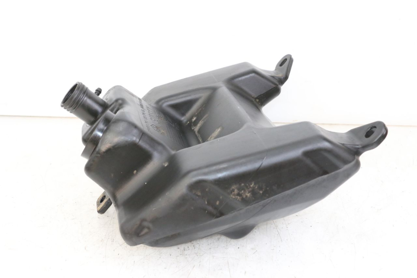 photo de BRANDSTOFTANK APRILIA SR MOTARD 50 (2012 - 2018) - Zoom op gebruiksstaat