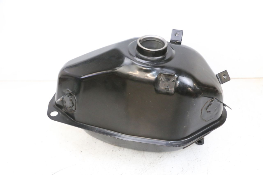 photo de BRANDSTOFTANK MAG POWER BOMBERS 4T 50 (2016 - 2026) - Bevestigingspunten