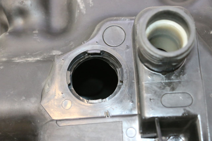 photo de BRANDSTOFTANK MBK BOOSTER ROCKET 50 (1995 - 1998) - Detail van het onderdeel