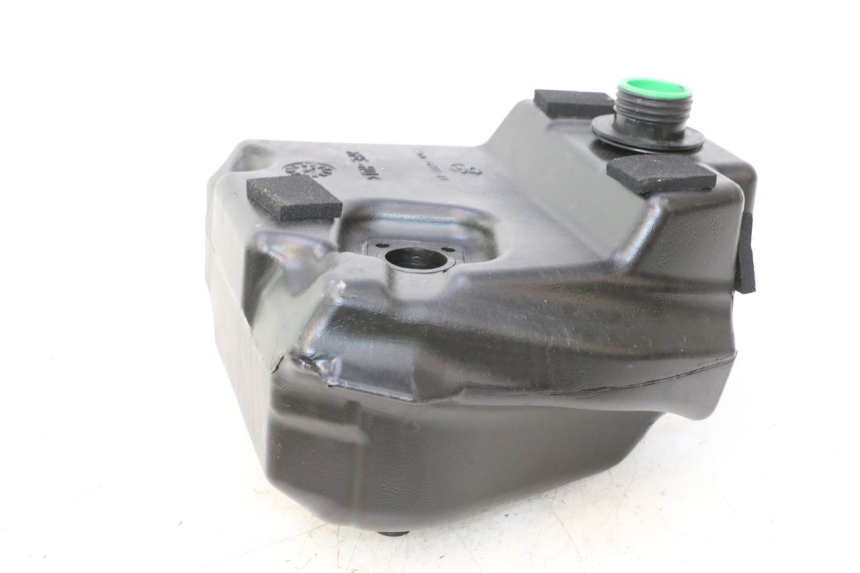 photo de BRANDSTOFTANK MBK BOOSTER SPIRIT 50 (2004 - 2017) - Overzicht