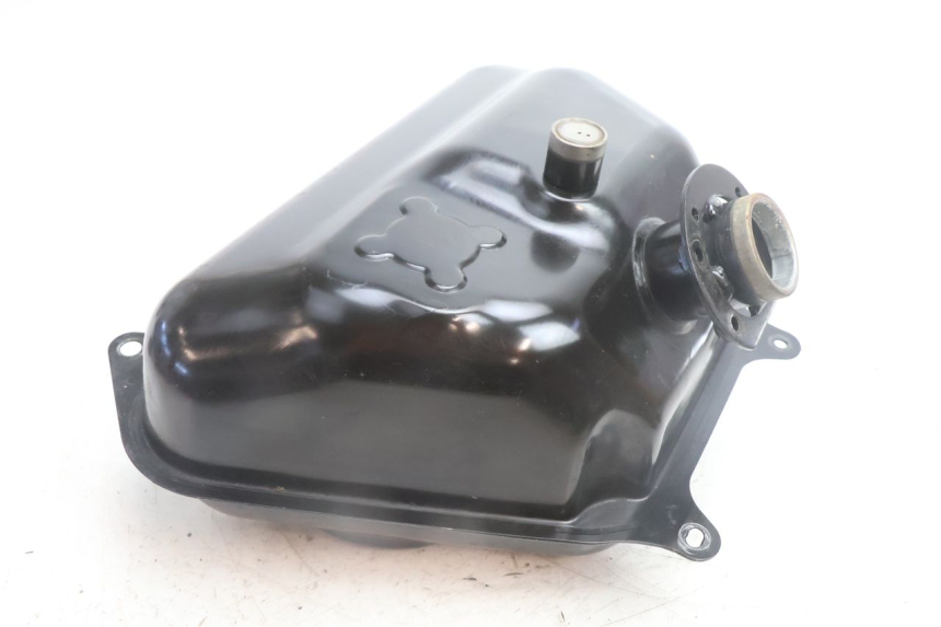 photo de BRANDSTOFTANK YAMAHA BW'S BWS 125 (2010 - 2013) - Detail van het onderdeel