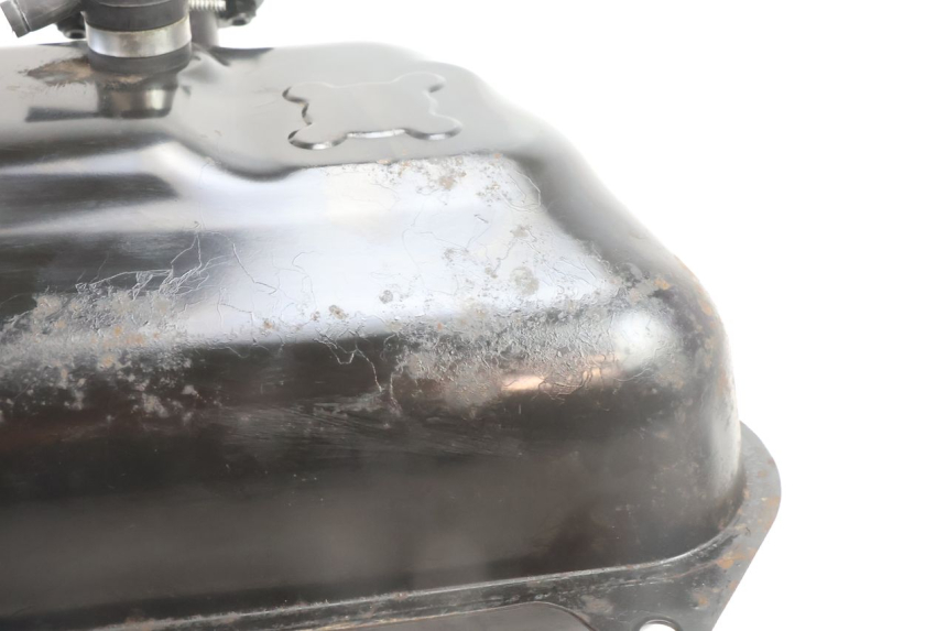 photo de BRANDSTOFTANK YAMAHA BW'S BWS 125 (2010 - 2013) - Bevestigingspunten