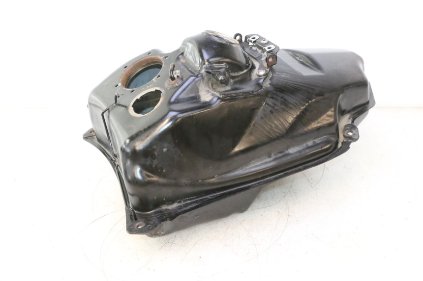 photo de BRANDSTOFTANK BMW C SPORT 650 (2015 - 2021) - Kenmerkende details