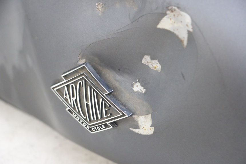 photo de BRANDSTOFTANK ARCHIVE CAFE RACER 4T 50 (2019 - 2024) - Gecontroleerd onderdeel