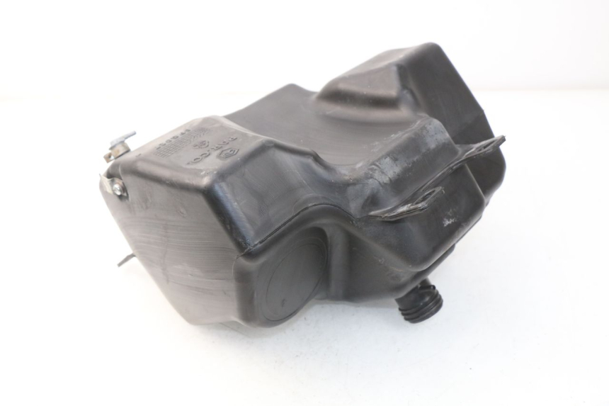 photo de BRANDSTOFTANK PIAGGIO CARNABY 125 (2007 - 2011) - Detail van het onderdeel