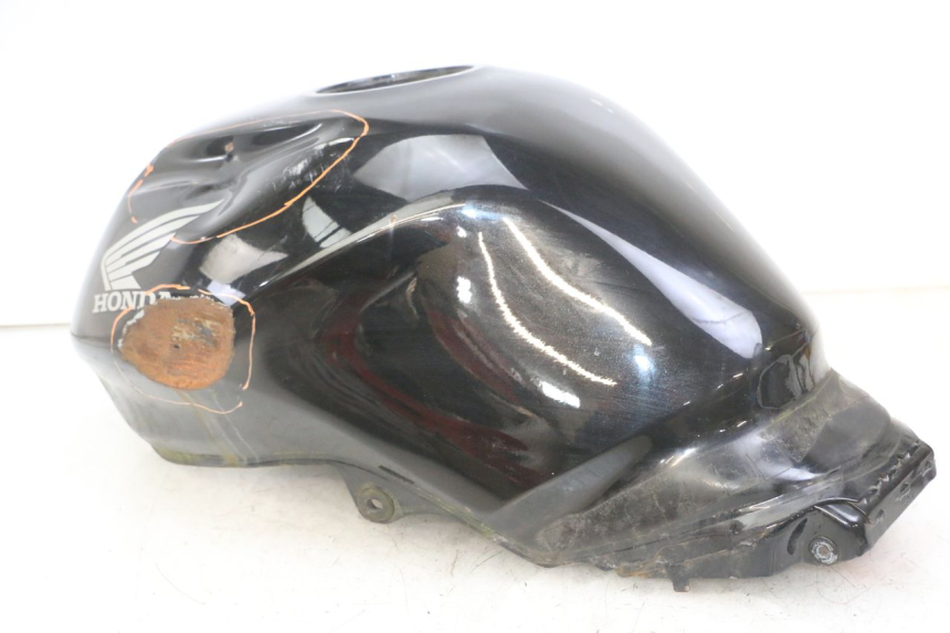photo de BRANDSTOFTANK HONDA CBF 500 (2004 - 2007) - Kenmerkende details