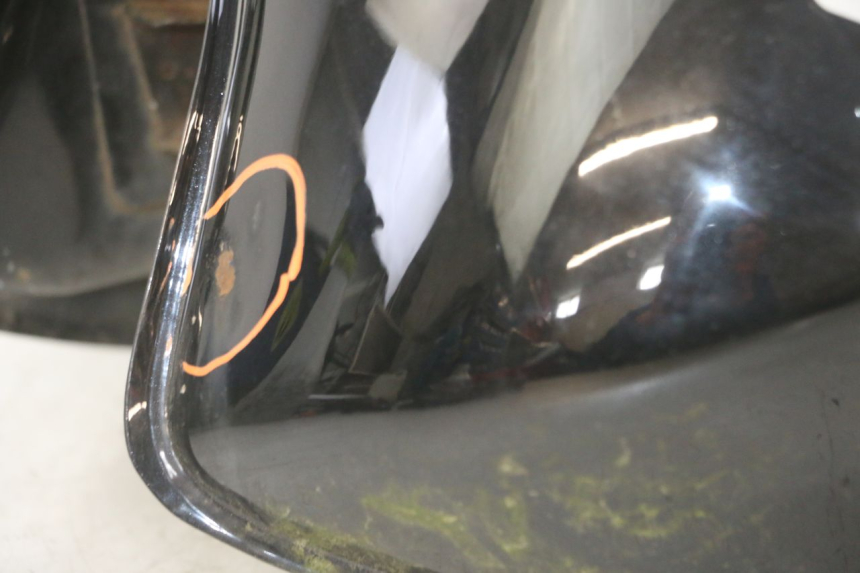 photo de BRANDSTOFTANK HONDA CBF 500 (2004 - 2007) - Zoom op componenten