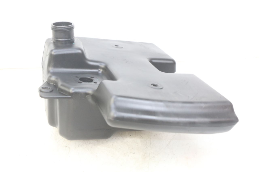 photo de BRANDSTOFTANK PEUGEOT CITYSTAR AIR 125 (2014 - 2017) - Andere kijkhoek