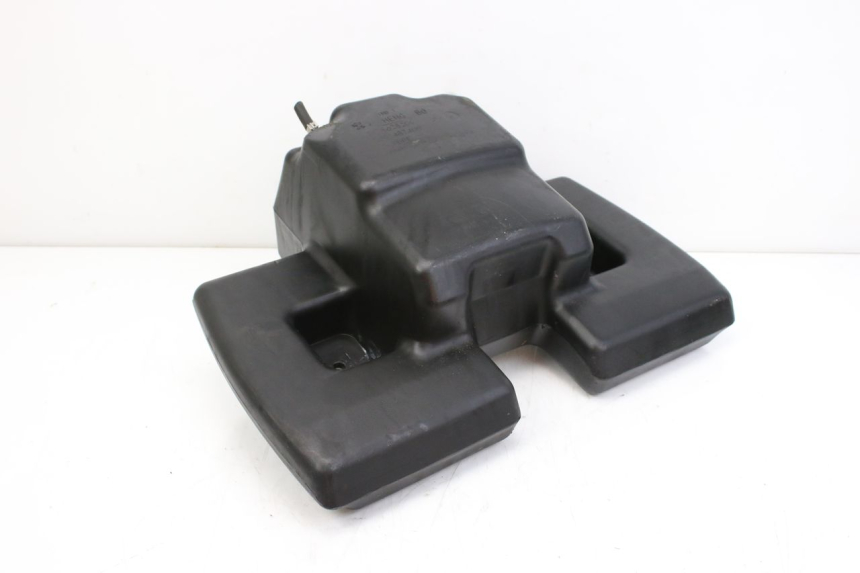 photo de BRANDSTOFTANK PEUGEOT CITYSTAR 50 (2013 - 2017) - Bevestigingspunten