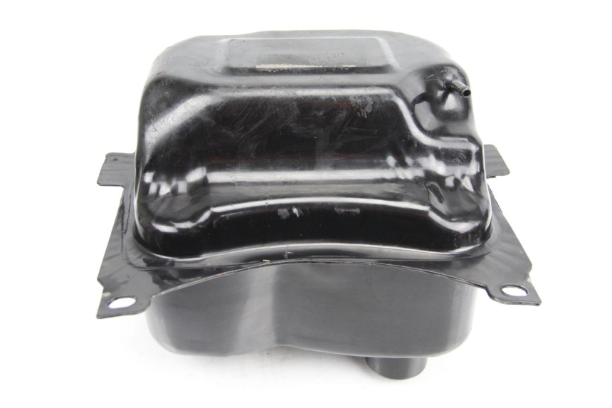 photo de BRANDSTOFTANK JMSTAR CJ12M 125 (2005 - 2007) - Staat van het oppervlak