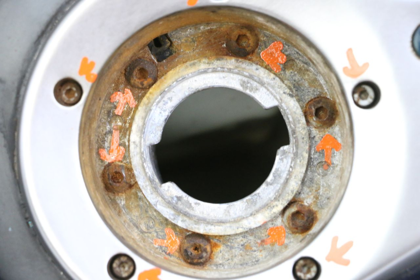 photo de BRANDSTOFTANK APRILIA CLASSIC 125 (1995 - 2001) - Detail van het onderdeel