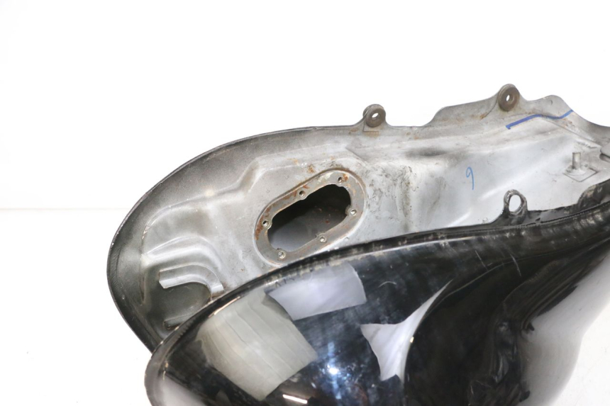 photo de BRANDSTOFTANK KSR CODE 125 (2018 - 2020) - Bevestigingspunten