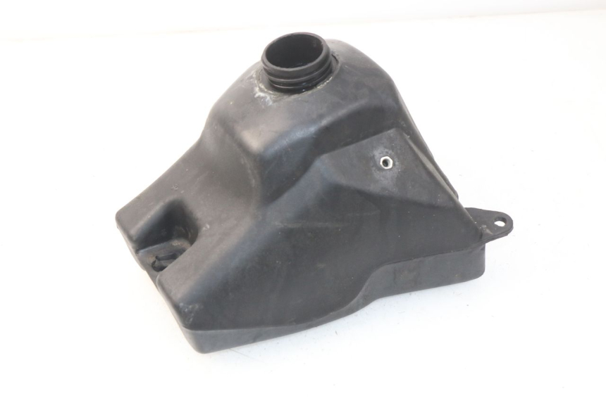 photo de BRANDSTOFTANK LIFAN DIRTBIKE 50 - Andere kijkhoek