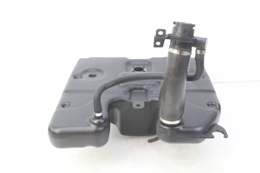 photo de BRANDSTOFTANK PEUGEOT DJANGO 2T 50 (2014 - 2019) - Zoom op gebruiksstaat