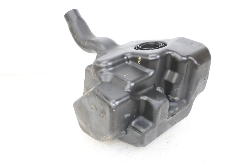 photo de BRANDSTOFTANK GILERA DNA 50 (2000 - 2007) - Andere kijkhoek