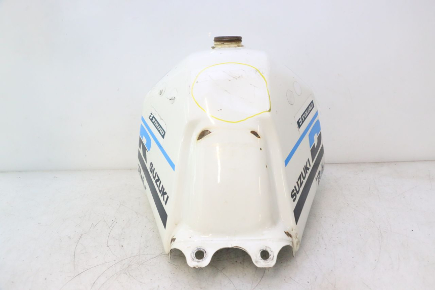 photo de BRANDSTOFTANK SUZUKI DR S 600 (1985 - 1989) - Aanvullende foto