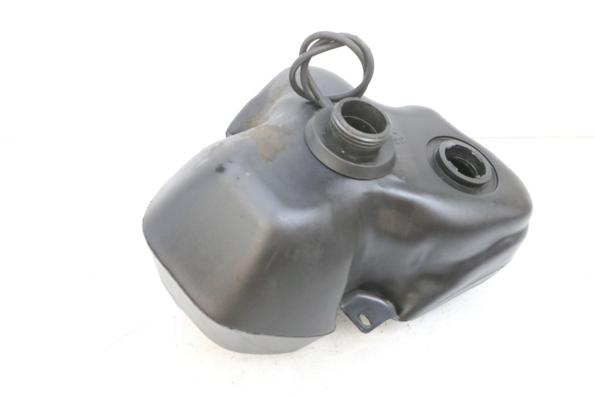 photo de BRANDSTOFTANK PEUGEOT ELYSEO 125 (1999 - 2004) - Zoom op gebruiksstaat