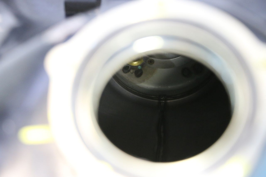 photo de BRANDSTOFTANK KAWASAKI ER-6 ER6 F ABS 650 (2012 - 2016) - Zoom op gebruiksstaat