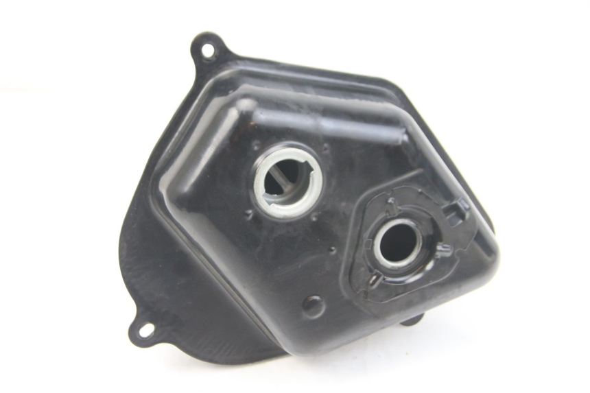 photo de BRANDSTOFTANK JM MOTORS EVOLIS 4T 50 (2018 - 2022) - Bevestigingspunten