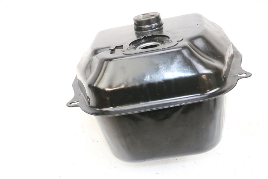 photo de BRANDSTOFTANK BTC FELICE SPORT 50 - Staat van het oppervlak