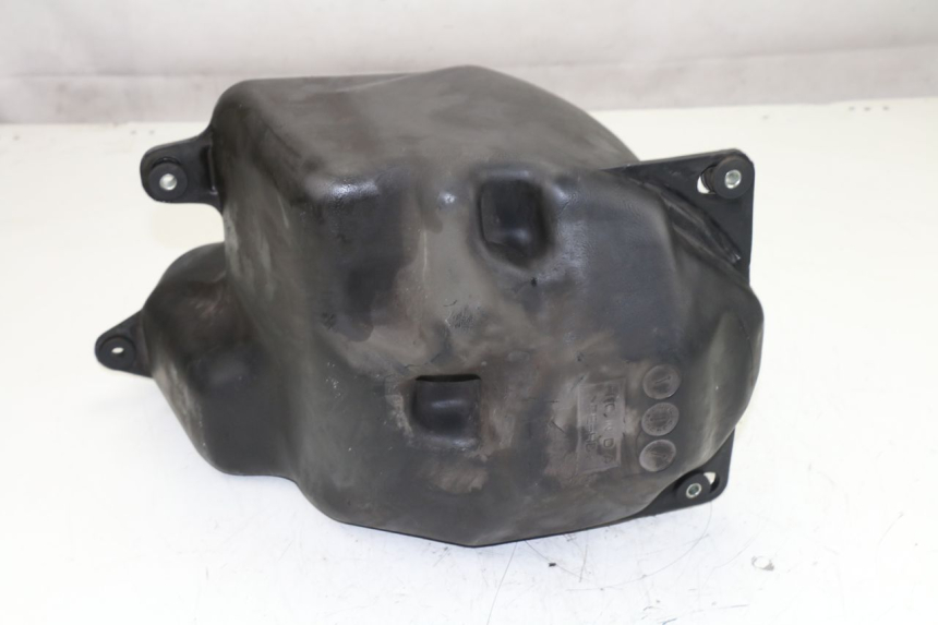 photo de BRANDSTOFTANK HONDA FES S-WING SWING ABS 125 (2007 - 2015) - Zoom op gebruiksstaat