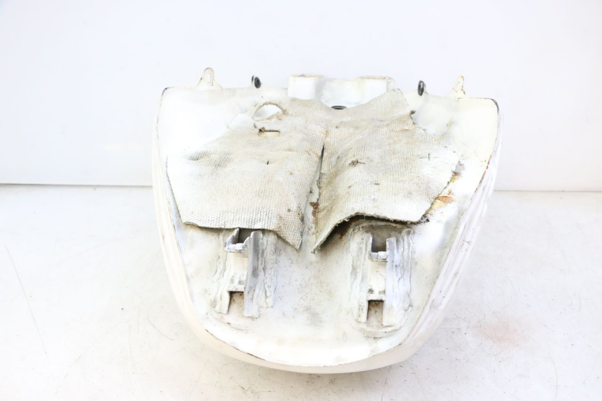 photo de BRANDSTOFTANK YAMAHA FJ 36Y 1100 (1984 - 1985) - Detail van het onderdeel