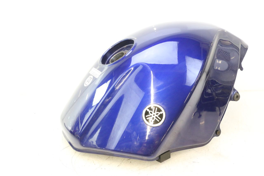 photo de BRANDSTOFTANK YAMAHA FJR 1300 (2001 - 2005) - Kenmerkende details