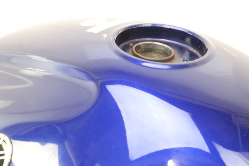 photo de BRANDSTOFTANK YAMAHA FJR 1300 (2001 - 2005) - Zoom op componenten