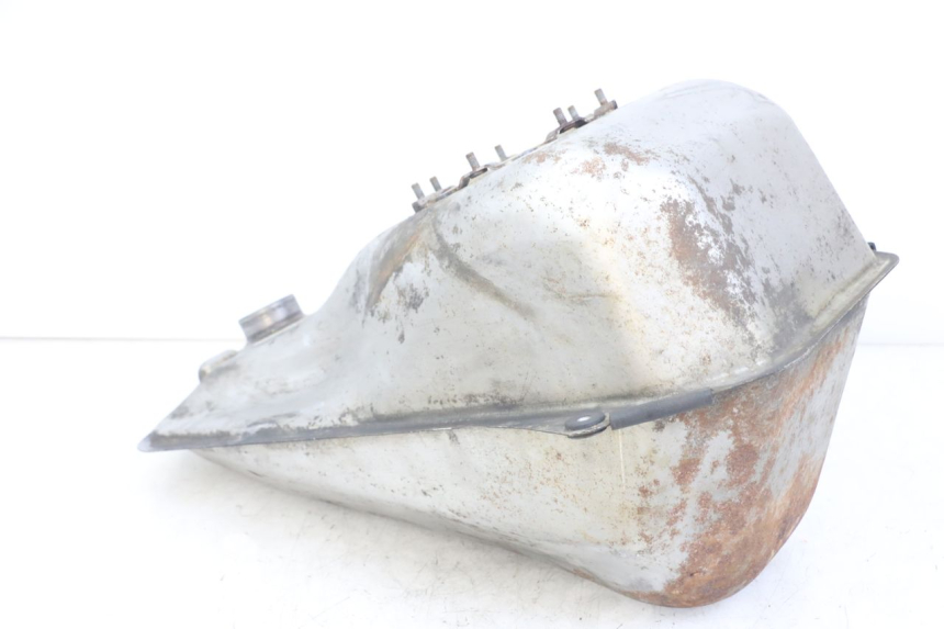 photo de BRANDSTOFTANK HONDA FJS SILVERWING SILVER WING 600 (2001 - 2010) - Andere kijkhoek