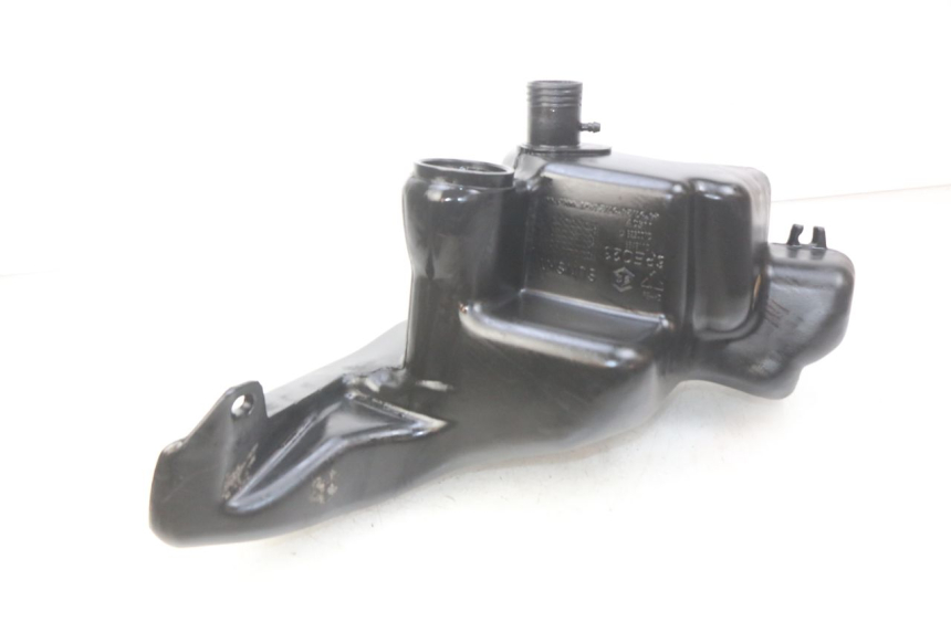 photo de BRANDSTOFTANK PIAGGIO FLY 2T 50 (2004 - 2017) - Andere kijkhoek