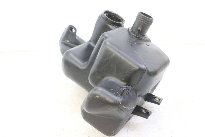 photo de BRANDSTOFTANK PIAGGIO FLY 2T 50 (2004 - 2017) - Detail van het onderdeel