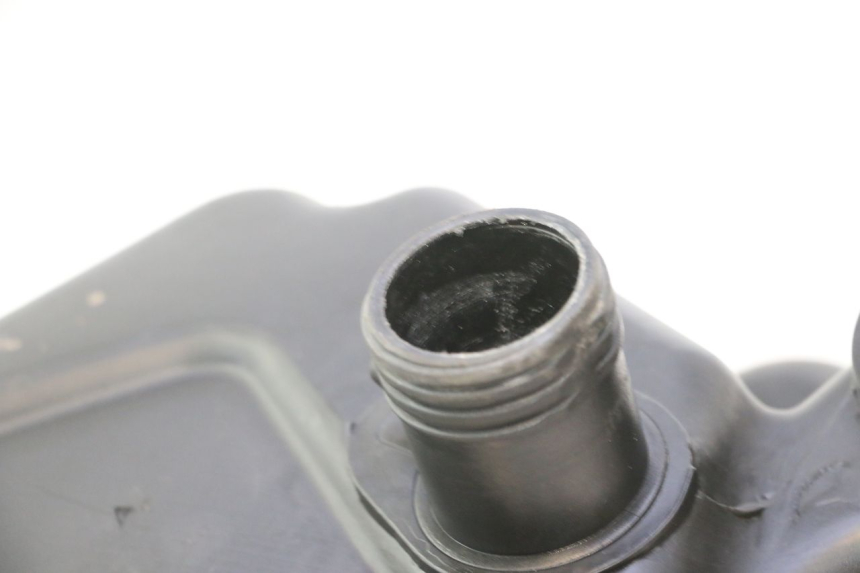 photo de BRANDSTOFTANK PIAGGIO FLY 2T 50 (2004 - 2017) - Detail van het onderdeel