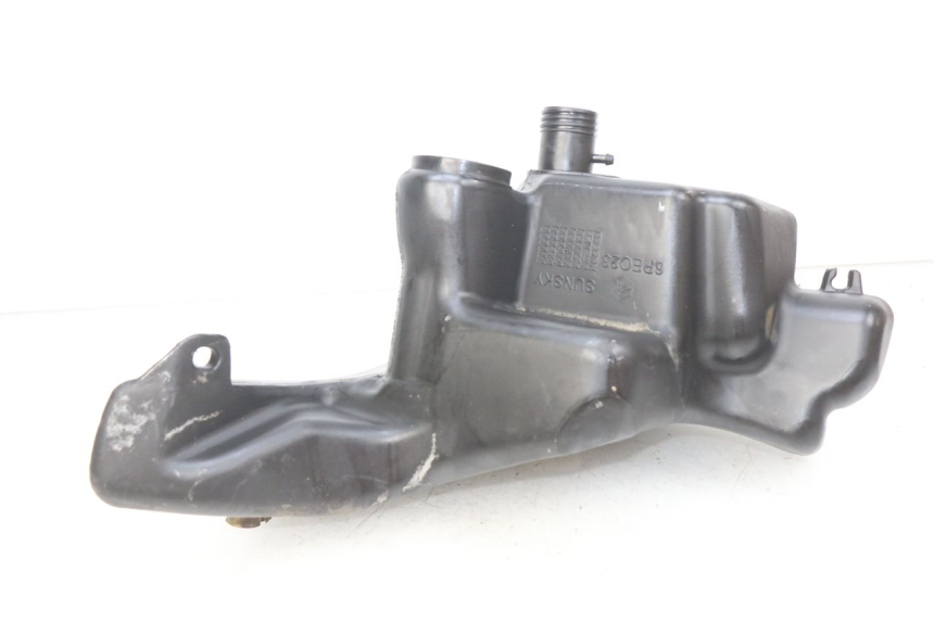 photo de BRANDSTOFTANK PIAGGIO FLY 100 (2006 - 2010) - Zoom op gebruiksstaat