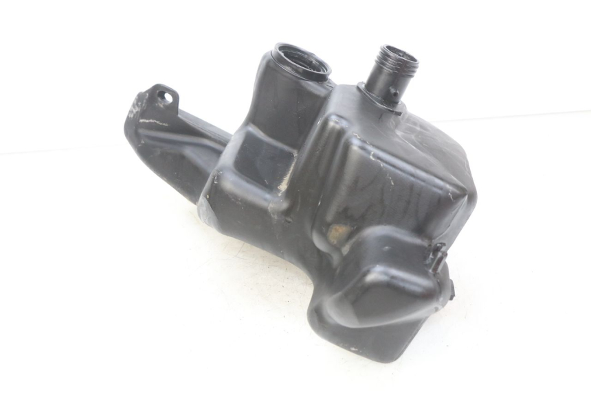 photo de BRANDSTOFTANK PIAGGIO FLY 100 (2006 - 2010) - Andere kijkhoek