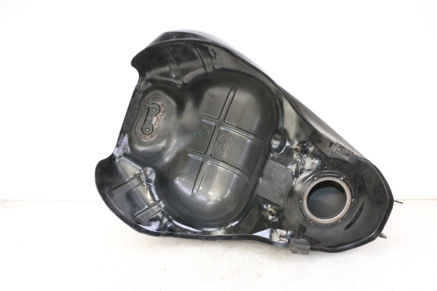 photo de BRANDSTOFTANK YAMAHA FZ6 FAZER S2 600 (2007 - 2011) - Zoom op gebruiksstaat