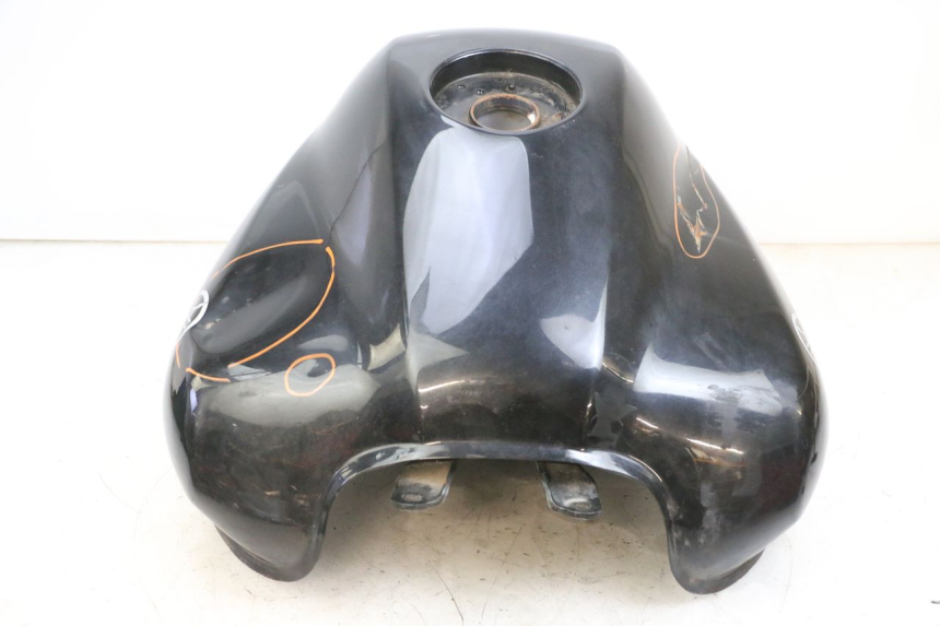 photo de BRANDSTOFTANK YAMAHA FZ6 N FAZER 600 (2004 - 2006) - Zoom op kwaliteit