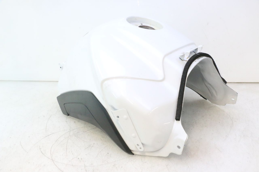 photo de BRANDSTOFTANK YAMAHA FZ8 800 (2010 - 2016) - Hoofdaanzicht