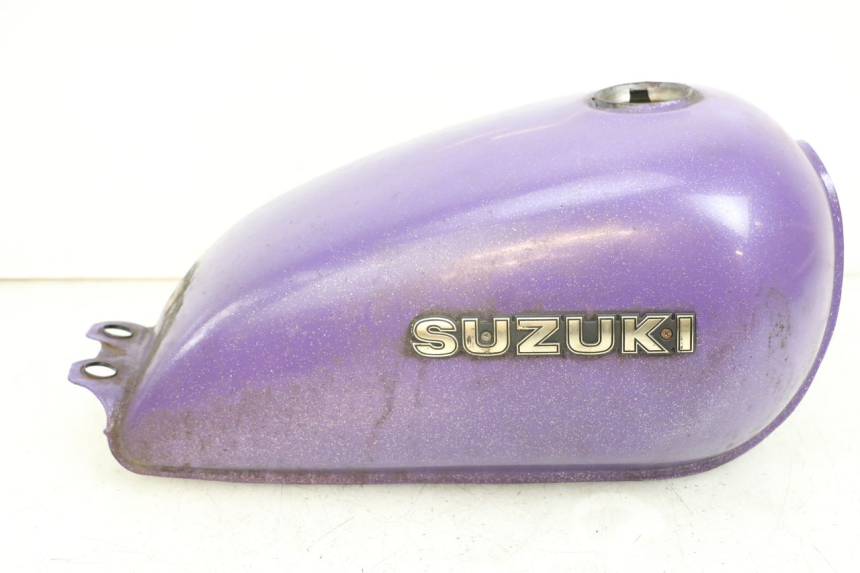 photo de BRANDSTOFTANK SUZUKI GN 125 (1997 - 2000) - Staat van het oppervlak