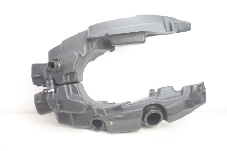 photo de BRANDSTOFTANK GILERA GP 800 (2007 - 2013) - Hoofdaanzicht