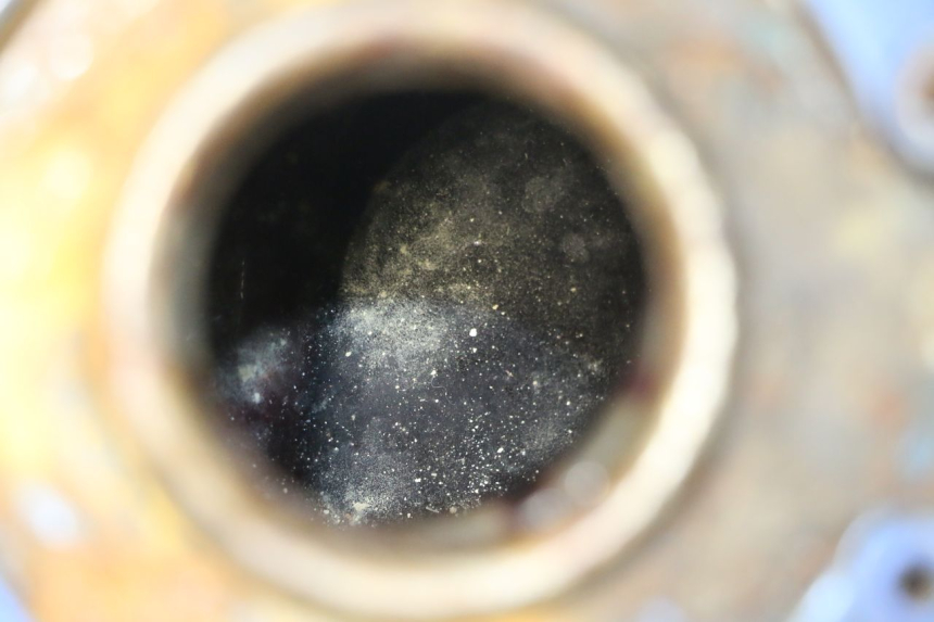 photo de BRANDSTOFTANK KAWASAKI GPX R WARBIRD 600 (1988 - 1993) - Alternatieve hoek