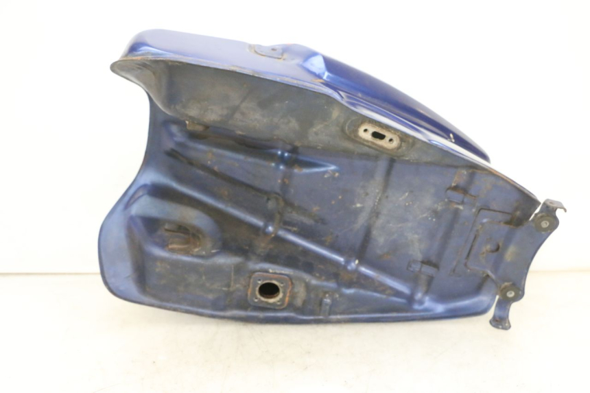 photo de BRANDSTOFTANK KAWASAKI GPX R WARBIRD 600 (1988 - 1993) - Technische close-up