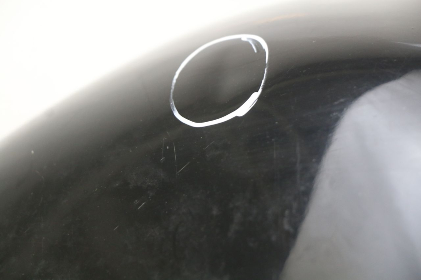 photo de BRANDSTOFTANK SUZUKI GSX-F GSX  F 1100 (1988 - 1994) - Aanvullende foto