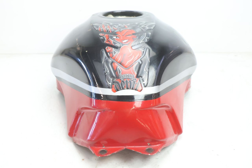photo de BRANDSTOFTANK SUZUKI GSX F GSXF 750 (1988 - 1998) - Zoom op componenten