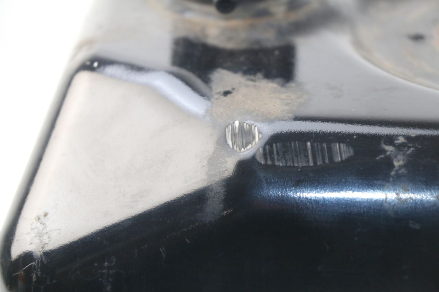 photo de BRANDSTOFTANK SYM GTS EFI ABS 125 (2012 - 2016) - Detail van het onderdeel