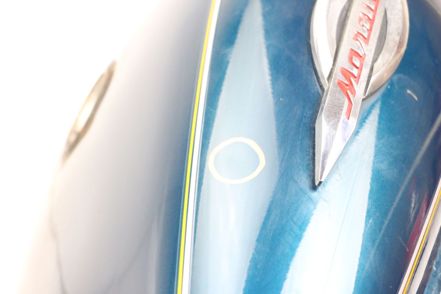 photo de BRANDSTOFTANK SUZUKI GZ MARAUDER 125 (1998 - 2004) - Detail van het onderdeel